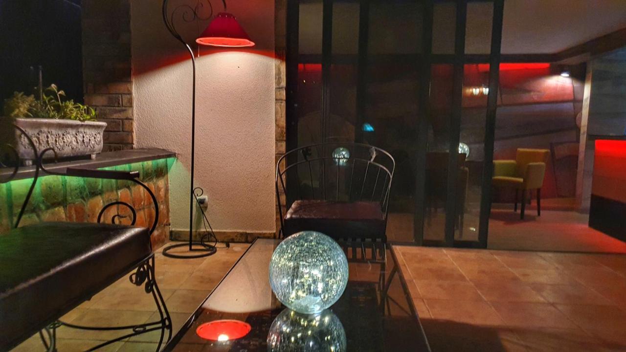 Castello Inn Smederevska Palanka Eksteriør billede